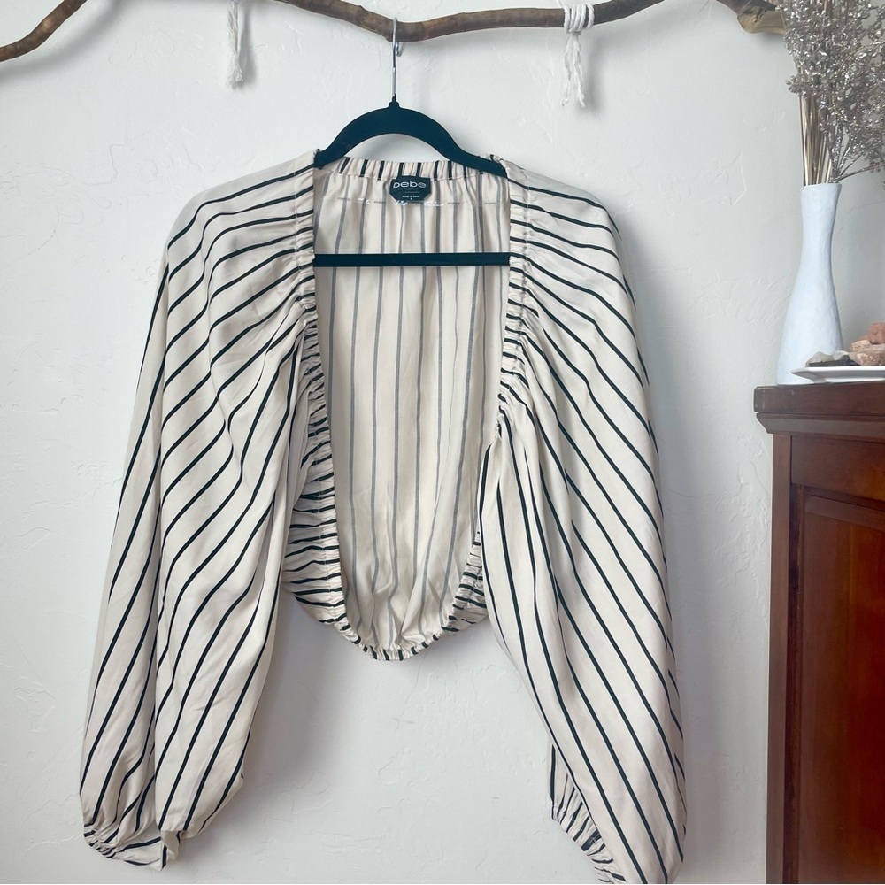 Bebe Twill Stripe Balloon Sleeve 2 Piece Bolero Set - Picture 11 of 14